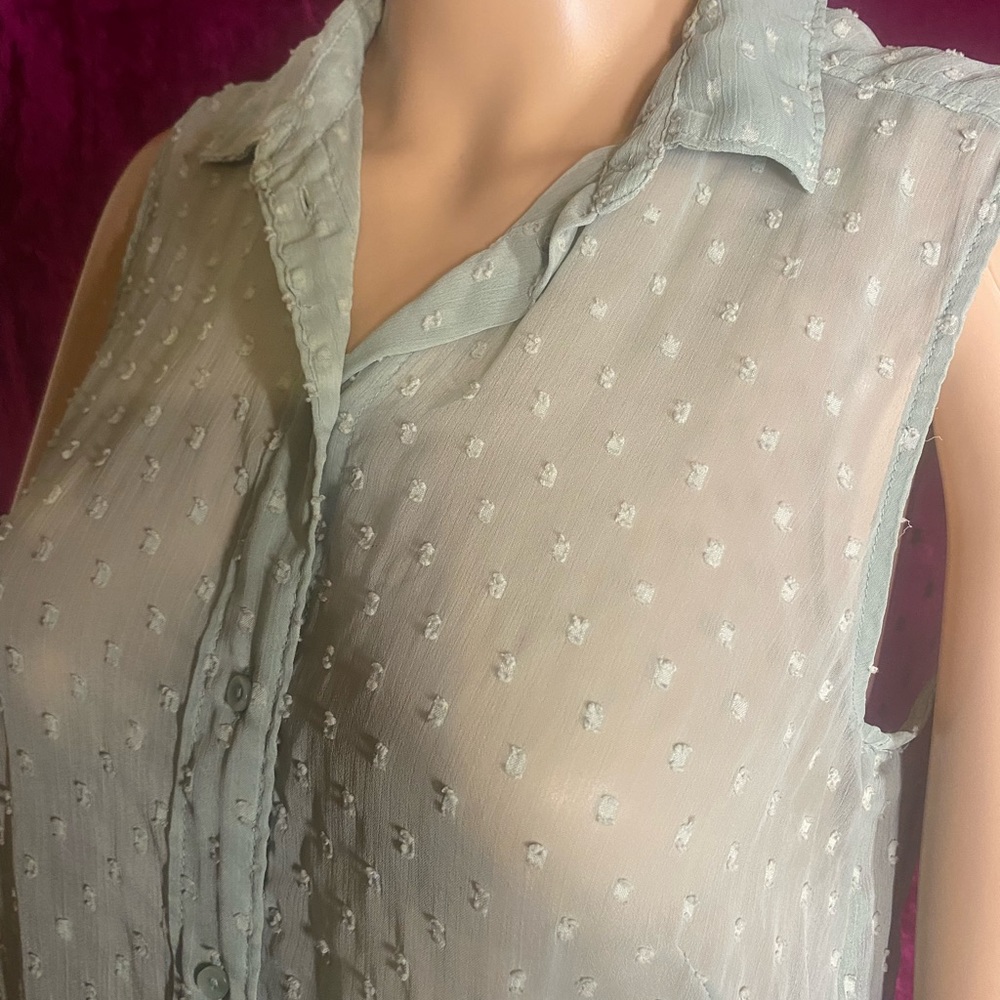 H&M - Button Down Shirt - Short Sleeve